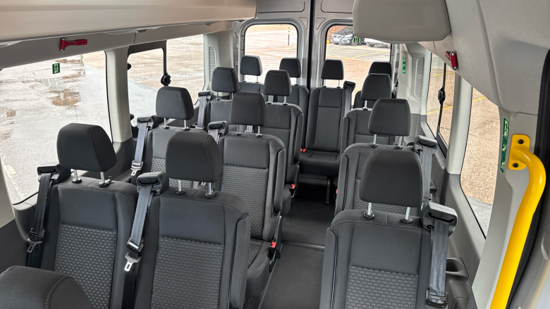 Ford Transit Minibus Transit 460 L4 Minibus Diesel Rwd 2.0 EcoBlue 165ps H3 17 Seater Trend Auto [Nav]